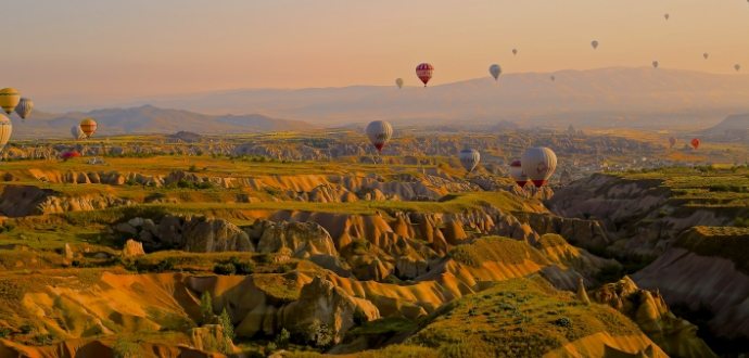 Many balloons in the sky