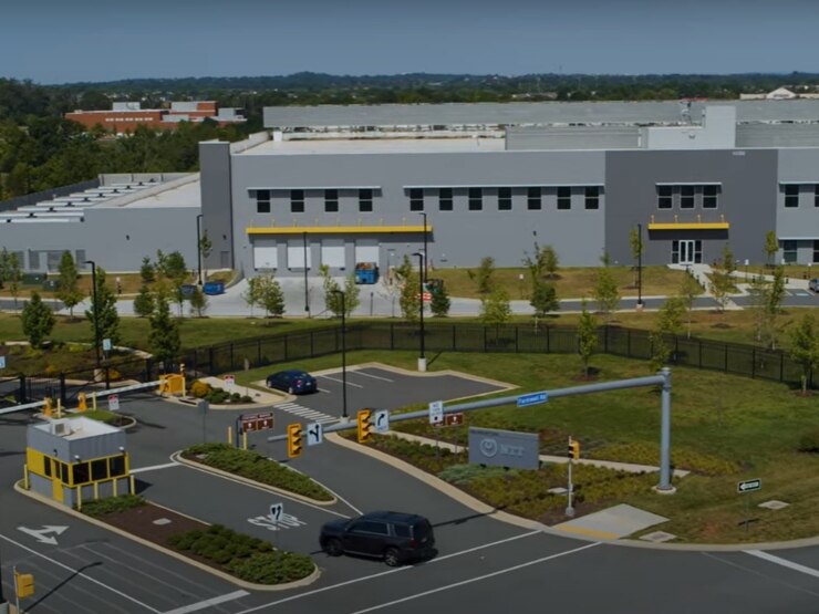 Data center building