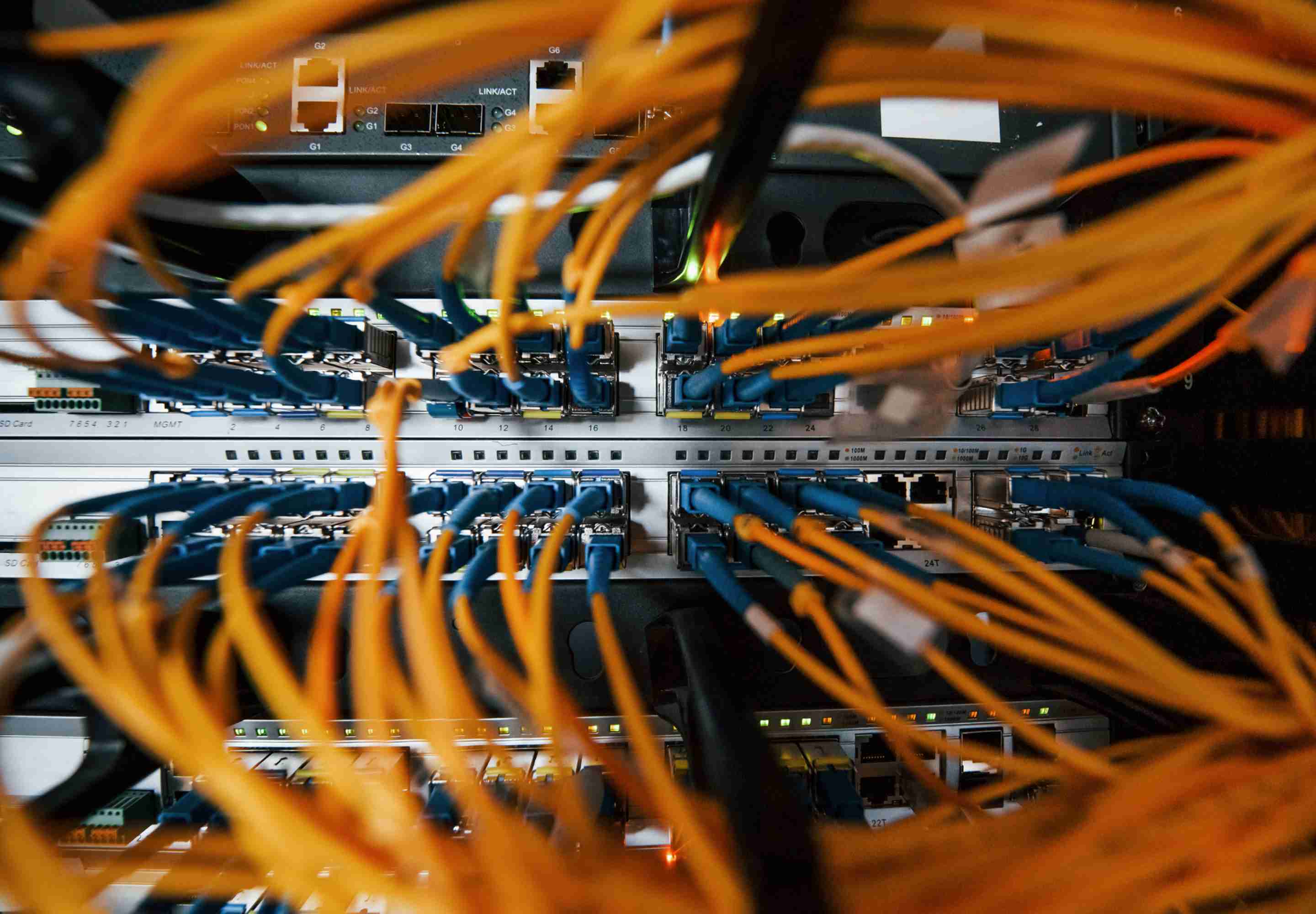 How hyperscale data centers are accelerating 2880x2000